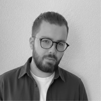 caps. Employee Yasir Mahdi's profile photo