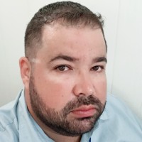 Roni Andrade Email