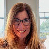 Leslie Moss Email & Phone Number