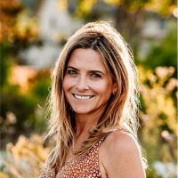 Betsy Barrett Email & Phone Number