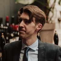 Space Group Employee Elliot Harris's profile photo