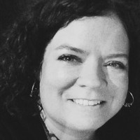 Traci Webb Email & Phone Number