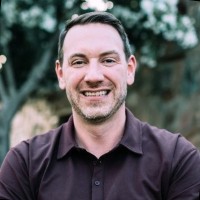 Chris Bee Email & Phone Number