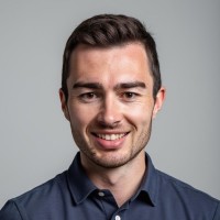 Marius Höber Email