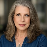 Stephanie Hand