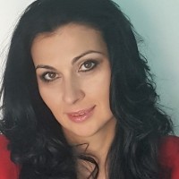 Anna Chudobinska Email
