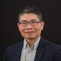 Vuong Ho Email