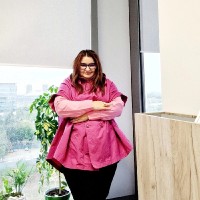 Iulia Dimancea Email
