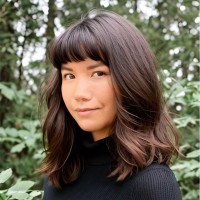 Amelia Sklaroff Email & Phone Number