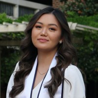 AM LLC Employee Iris Navarro's profile photo