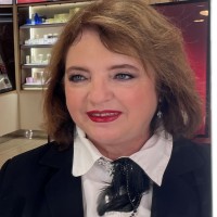 Ute Bauer Email