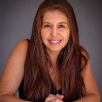 Leticia Ross Email
