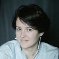 Olena Chervonik Email