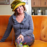 Gaye Roth
