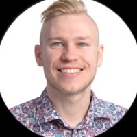 Adam Jakobsson Email