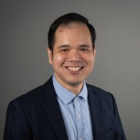Bernard Lo Email