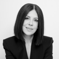 Nina Milazzo E-Mail & Telefonnummer