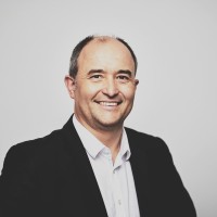 Timo Schutt Email