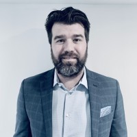 Qualified Financial Services Employee Stuart Ayers's profile photo