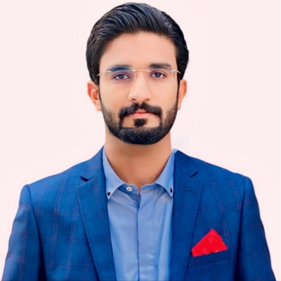 Moogle studio Employee Umar Farooq's profile photo