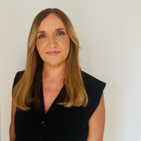 Evette van Est Email & Phone Number