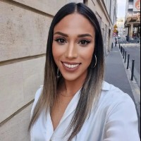 MakeMyHouseGreen & Switchd Employee Helen Mayhew's profile photo