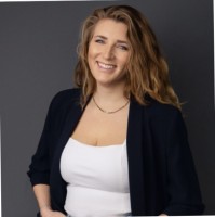 Munich Business School Employee Nadine Chochoiek's profile photo