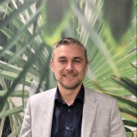 Lee Bradbury Email & Phone Number