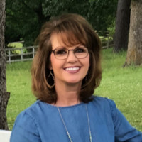 Vicki Lawson Email & Phone Number