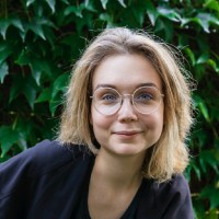 Anna Wesołowska Email