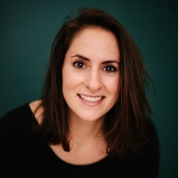 Email e telefono di Kay Bloomberg