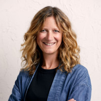 Laura Watson Email & Phone Number