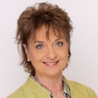 Houghton Mifflin Harcourt Employee Leanne Edwards's profile photo