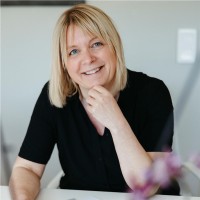 Malin Svensson Email