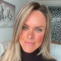 Hunley Hotel & Golf Club Employee Stacey Moore's profile photo