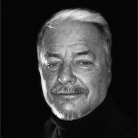 Bob Peek Email & Phone Number