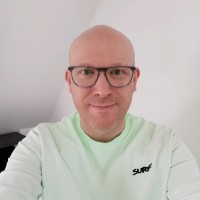 Björn Störmer Email