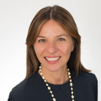 Evonne Inglesh Email & Phone Number