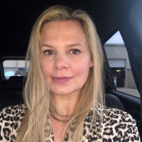 Arlington International Aviation Products Employee Nichole Hoelzer's profile photo