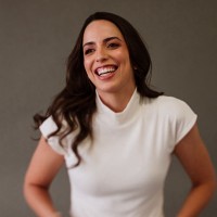 CMO Construtora Employee Karyne Viana Siqueira's profile photo