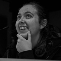 Irene Muñoz-López Email