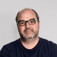 Transform Employee Dave Wood's profile photo