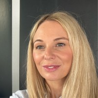 Gemma Sutton Email