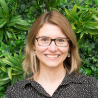Proofpoint Employee Anna Mills's profile photo