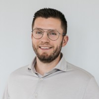 Bas Blom Email