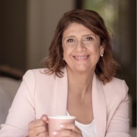 Daniela Iachini Email & Phone Number