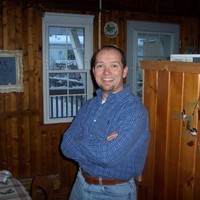 Robert Gustafson Email & Phone Number