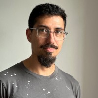 Vinicius Araujo Email & Phone Number