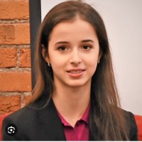 EMTech Employee Caroline Derevyanko's profile photo