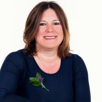 Scottish Tourist Guides Association Employee Meriel Limb's profile photo
